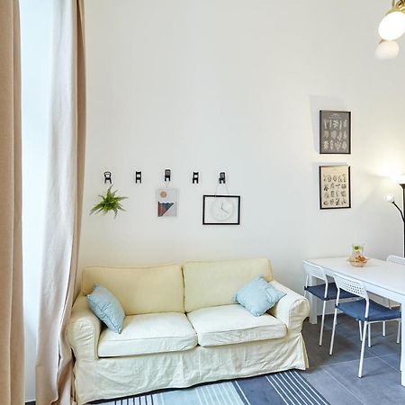 Savor Apartments Прага Екстериор снимка