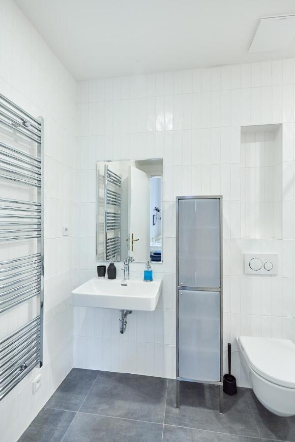 Savor Apartments Прага Екстериор снимка