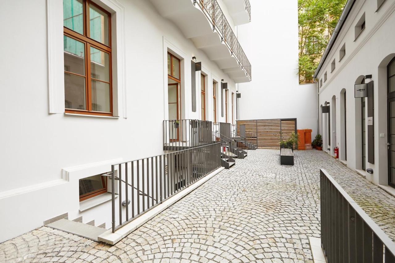 Savor Apartments Прага Екстериор снимка